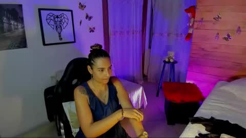 Snapshot of sara_thompson01 chatting on February 2026 02:55:02 AM SARA online show from February 2026 02:55:02 AM