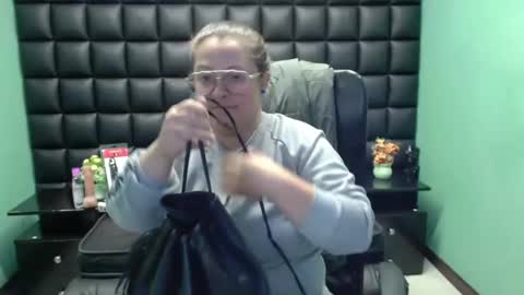 sara_thonson_ online show from February 2025 03:23:01 AM