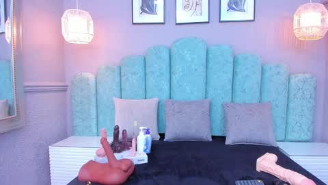 Sara online show from January 2025 03:43:01 PM