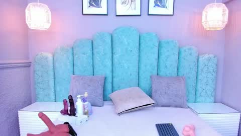 Sara online show from January 2025 06:07:01 PM