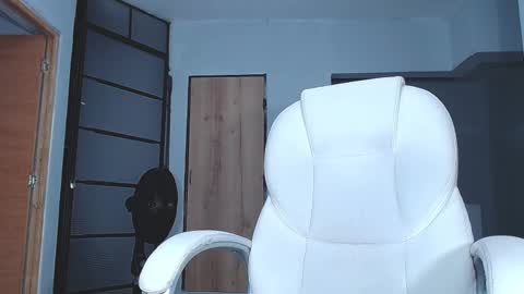 Sara online show from February 2025 12:59:01 AM