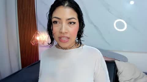 sara_zc online show from October 2025 11:39:01 AM