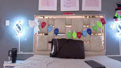 sara online show from December 2025 03:04:02 AM