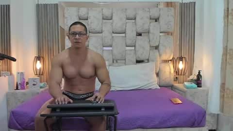 saraANDyoni online show from December 2024 01:06:01 PM