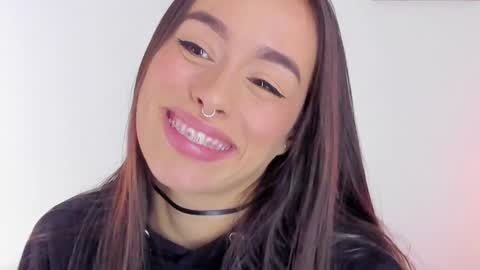 Sara online show from December 2024 04:14:01 PM