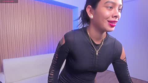 Sara  Everyday From 1430 to 2130 Col Time online show from December 2024 01:04:02 AM