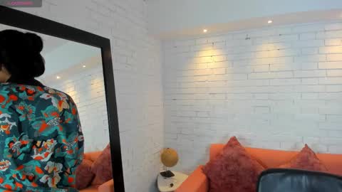 Sara  Everyday From 1430 to 2130 Col Time online show from October 2025 10:45:02 AM