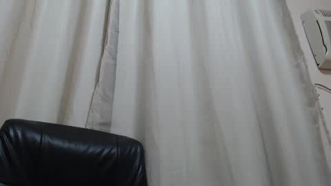 Snapshot of saradorj92 chatting on October 2025 08:34:02 AM saradorj92 online show from October 2025 08:34:02 AM