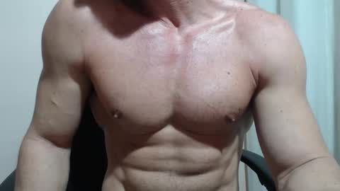 saradorj92 online show from February 2026 04:57:02 AM