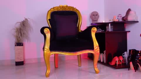 Snapshot of saraferrera_ chatting on May 2026 05:23:02 AM Sara Ferrer online show from May 2026 05:23:02 AM