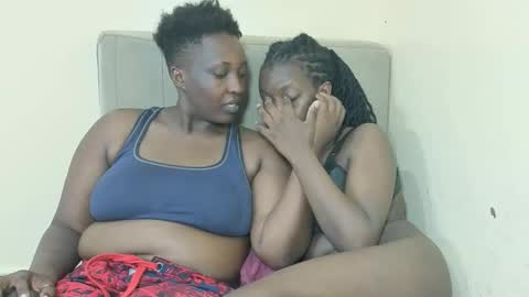 Snapshot of sarafina_babes chatting on April 2026 04:56:01 PM sarafina_babes online show from April 2026 04:56:01 PM