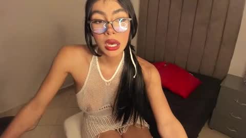 Snapshot of sarah__bigboobs chatting on January 2025 10:23:01 PM sarah__bigboobs online show from January 2025 10:23:01 PM