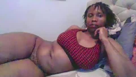 sarah_haggai online show from October 2025 12:58:01 PM