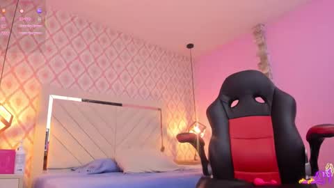 Snapshot of sarah_keys chatting on March 2026 03:24:02 AM SARAH KEYS online show from March 2026 03:24:02 AM