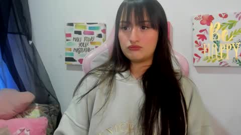 Sarah Ramirez online show from December 2024 03:45:01 AM