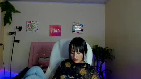 Sarah Ramirez online show from February 2025 05:37:01 PM
