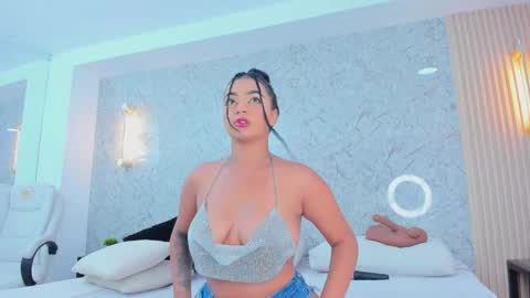 sarah online show from September 2025 03:41:02 AM