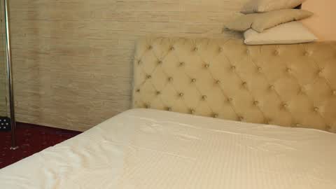 Sara ONLY ACCOUNT  onlyfans damn babygirlll online show from February 2026 04:55:02 AM