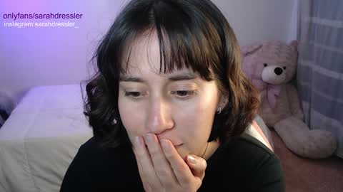 Snapshot of sarahdressler chatting on December 2024 03:21:02 AM sarahdressler online show from December 2024 03:21:02 AM
