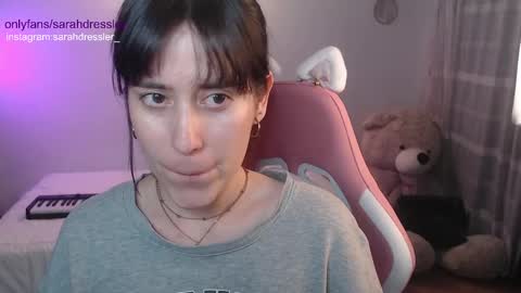 Snapshot of sarahdressler chatting on February 2025 01:10:01 AM sarahdressler online show from February 2025 01:10:01 AM