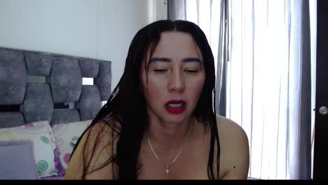 Lia online show from February 2026 04:35:01 PM