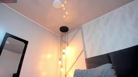 Sarah online show from November 2025 11:38:02 AM