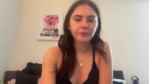 SarahxOliver online show from December 2024 03:42:01 PM