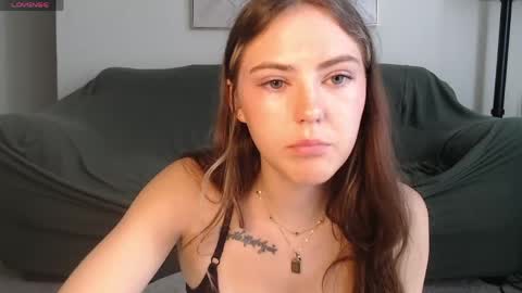 SarahxOliver online show from May 2026 02:13:01 PM
