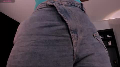 Sarah  independent model online show from January 2026 05:43:01 AM