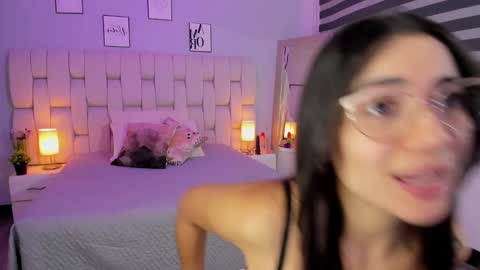 Sara online show from December 2024 06:59:02 PM