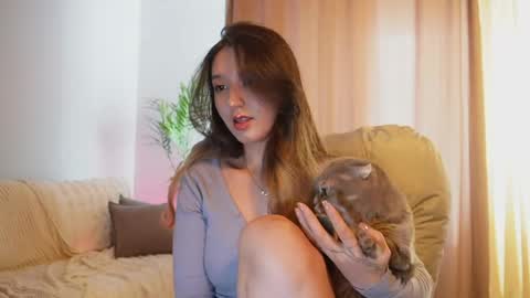 Snapshot of sarasuo chatting on June 2026 10:39:02 AM Shara online show from June 2026 10:39:02 AM
