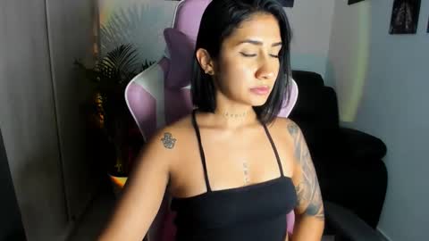 saratukkerr online show from November 2025 09:24:01 PM