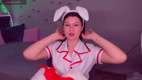 SaraVivid online show from June 2026 05:32:02 AM