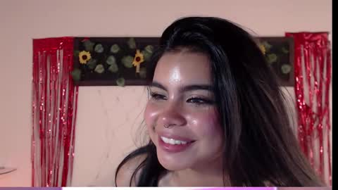 Snapshot of saray__jones chatting on February 2025 05:46:02 PM saray__jones online show from February 2025 05:46:02 PM
