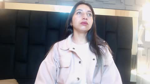 Saray Pink online show from January 2026 11:45:02 AM