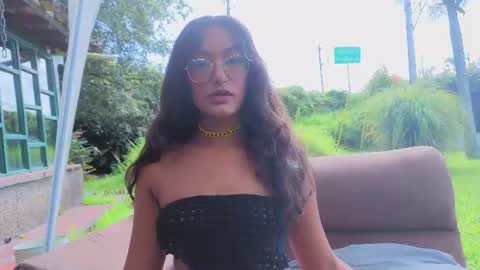 Snapshot of sarazuletaa chatting on July 2026 02:18:02 PM sarazuletaa online show from July 2026 02:18:02 PM