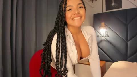 Sara  online show from May 2026 07:45:02 PM