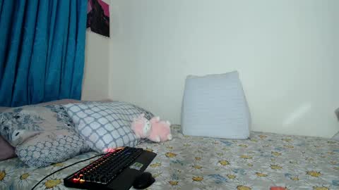 Snapshot of sarita_hornet chatting on April 2026 11:36:01 PM sarai online show from April 2026 11:36:01 PM