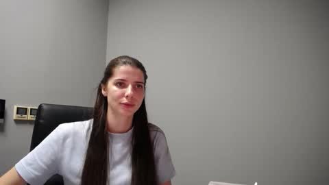 Rich online show from September 2025 08:17:01 AM