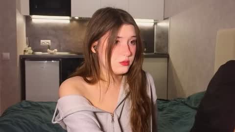 Snapshot of sasakyra chatting on January 2025 01:05:01 PM sasakyra online show from January 2025 01:05:01 PM