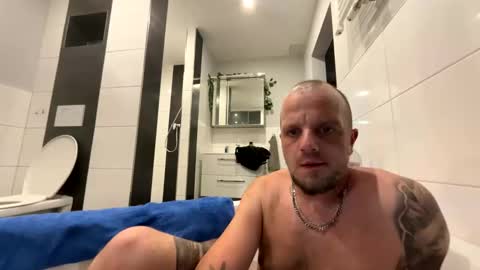 Men37 online show from September 2025 06:41:02 PM