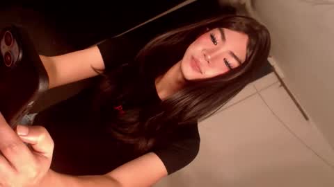 Sasha online show from March 2026 11:13:01 AM