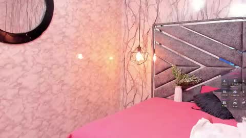 Snapshot of sasha_brownie_ chatting on September 2025 08:03:01 PM Sasha online show from September 2025 08:03:01 PM