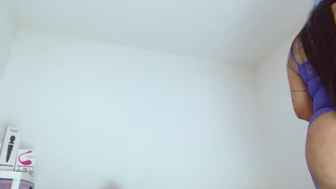 Sasha Creamy online show from September 2025 03:55:02 AM