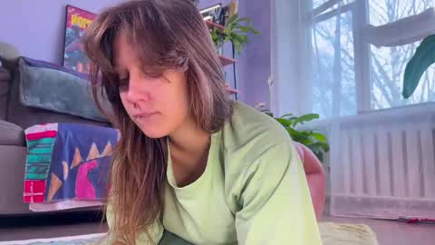 Alexandra Sasha in short online show from April 2026 06:43:02 AM