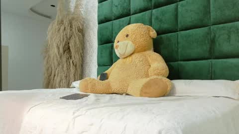 Snapshot of sasha_sinne chatting on April 2026 11:08:01 AM sasha_sinne online show from April 2026 11:08:01 AM