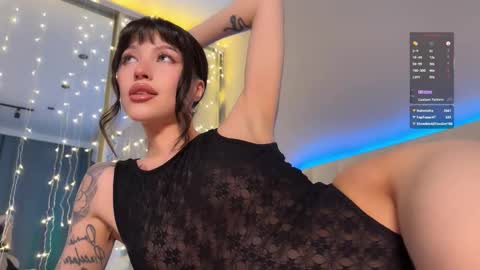 Hi everyone my name is Sasha   online show from January 2026 07:56:02 PM