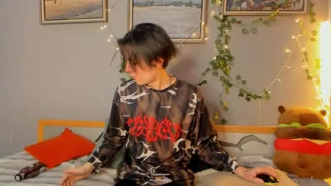 Sasha Vesmus online show from May 2026 09:32:01 PM