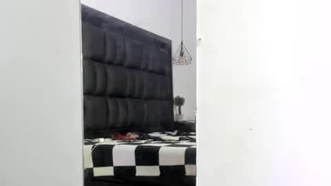 Sasha online show from February 2025 08:52:02 AM