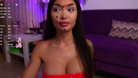 Snapshot of sashafererra chatting on June 2026 08:41:02 PM sashafererra online show from June 2026 08:41:02 PM